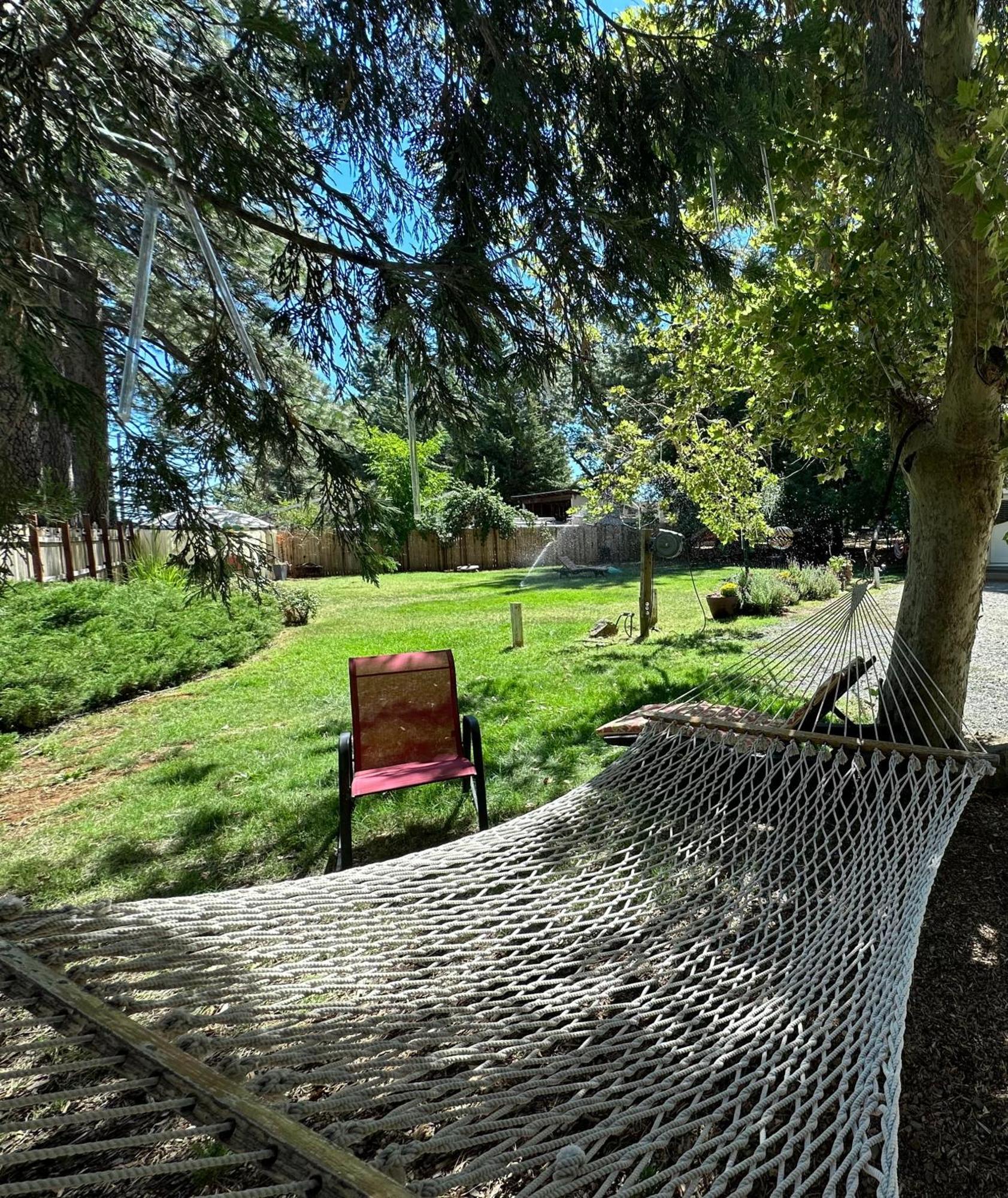 The Pines Inn And Cottages Grass Valley Exterior foto